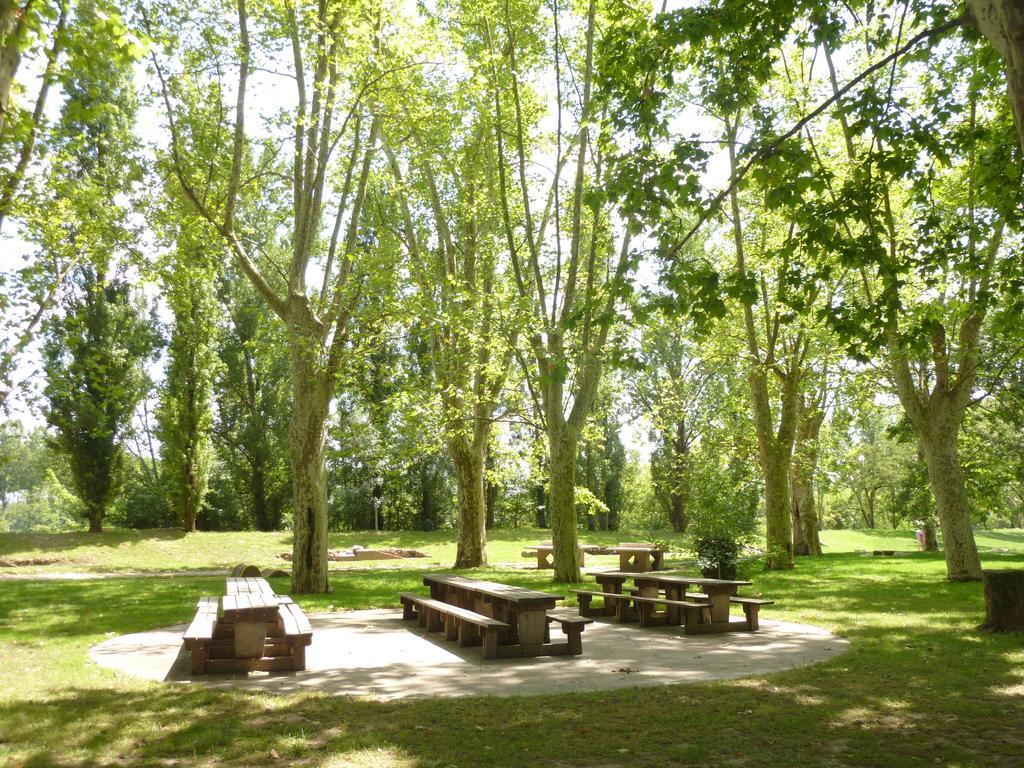 ホテルCamping Parc Du Chateau D'Allot ボエ エクステリア 写真