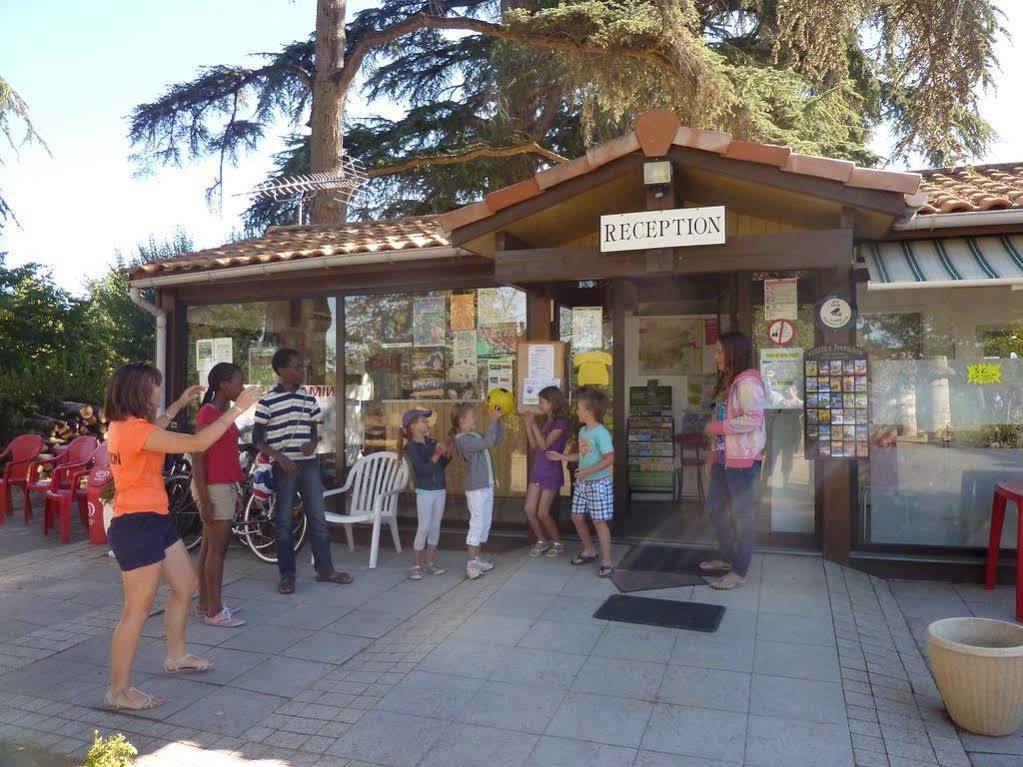 ホテルCamping Parc Du Chateau D'Allot ボエ エクステリア 写真